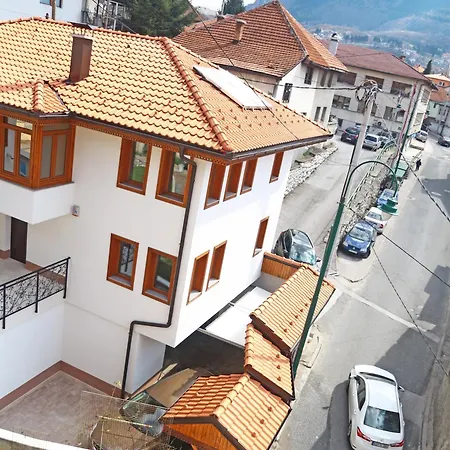 Imas Three Bedrooms Apartament *